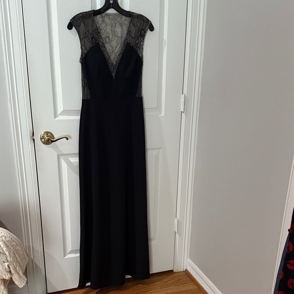 Elegant Black Lace Evening Gown Aidan mattox size 2
